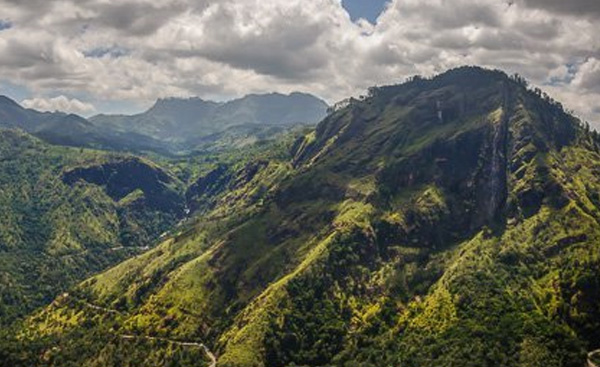 Pidurutalagala Mountain
